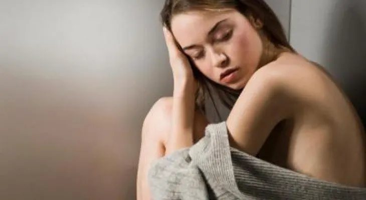 ¿Qué es la gimnofobia?