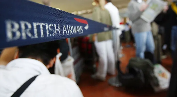 Evacuan avión en el aeropuerto de París por incidente de seguridad