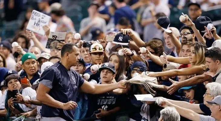 Girardi descarta A-Rod esté listo para regresar