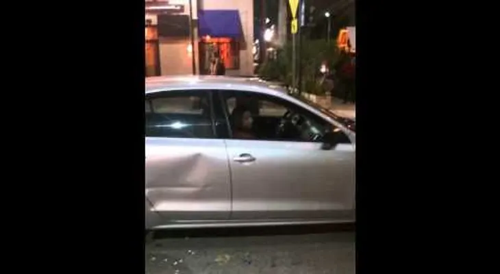 Una joven ebria intenta secuestrar un Uber