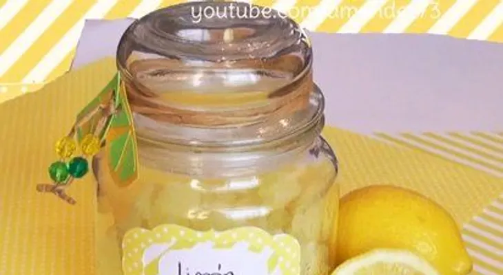 Exfoliante de limón para revelar piel nueva