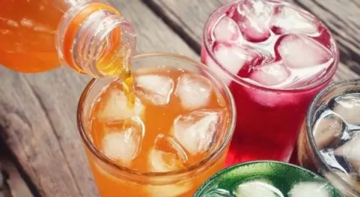 Un alto consumo de bebidas azucaradas produce efectos adversos en la salud, según nuevo estudio