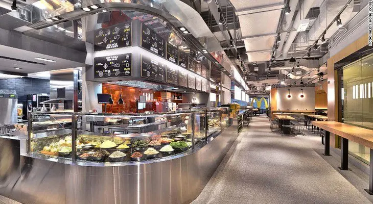 Dentro del primer McDonald's Next del mundo
