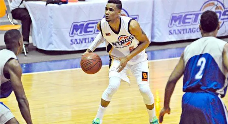 Titanes logran tercera victoria al hilo ante Indios; Metros triunfan