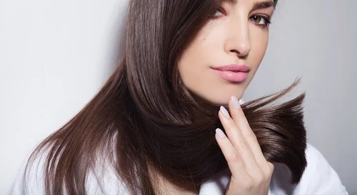 Peinados y cortes de pelos para el cabello lacio