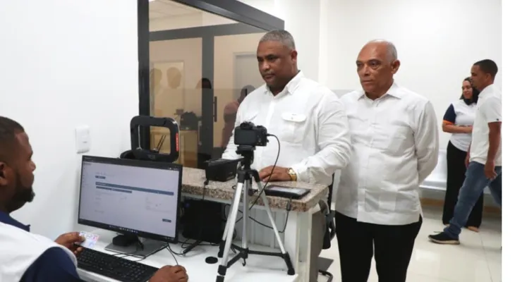 Intrant abre su primera oficina de licencias en Samaná