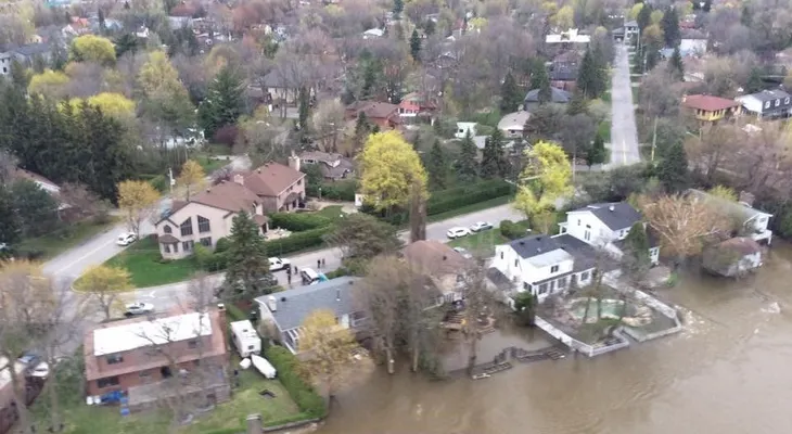 Al menos 3 desaparecidos por las inundaciones en Canadá