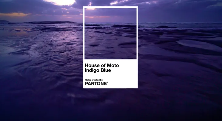 Motorola presenta House of Moto Indigo, su color exclusivo desarrollado junto a Pantone para la era del Lifestyle Tech