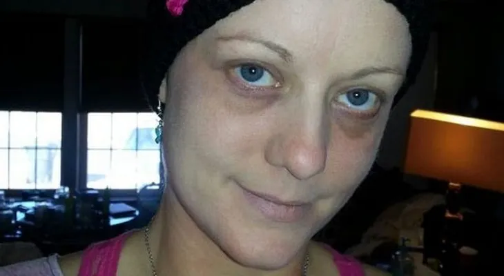 Engaña hasta a sus hijos fingiendo cáncer y obtiene $35,000 en donaciones