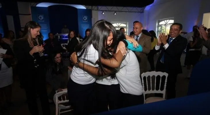 Banco Popular y JADOM premian ganadores de Banquero Joven Popular 