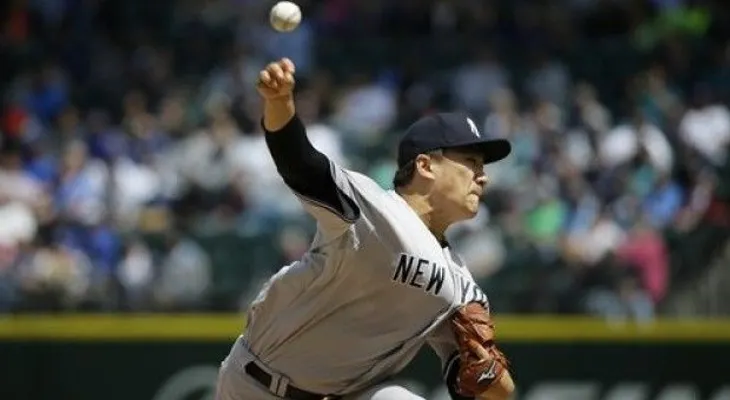 Tanaka reaparece dominante y Yanquis barren a Seattle 