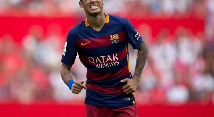 El Santos pide inhabilitar 6 meses a Neymar