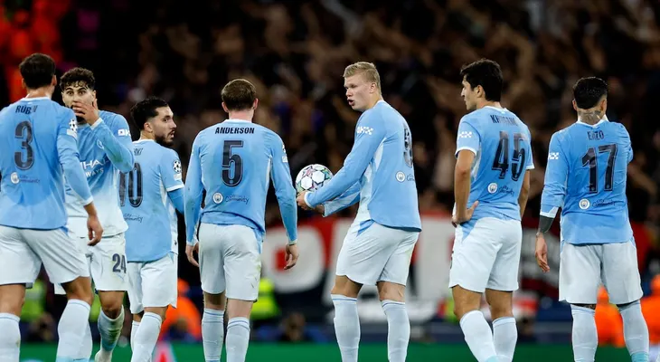 Manchester City afronta posible quita de puntos que lo llevaría al descenso tras fallo por 115 cargos financieros