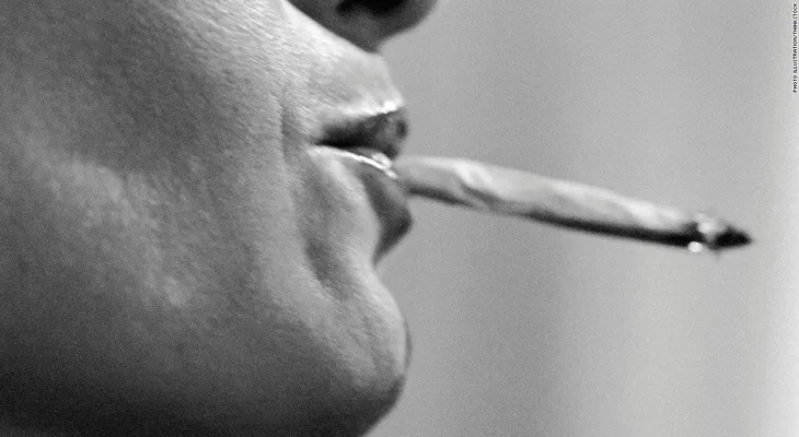 Cada vez más mujeres embarazadas consumen marihuana, dice un estudio