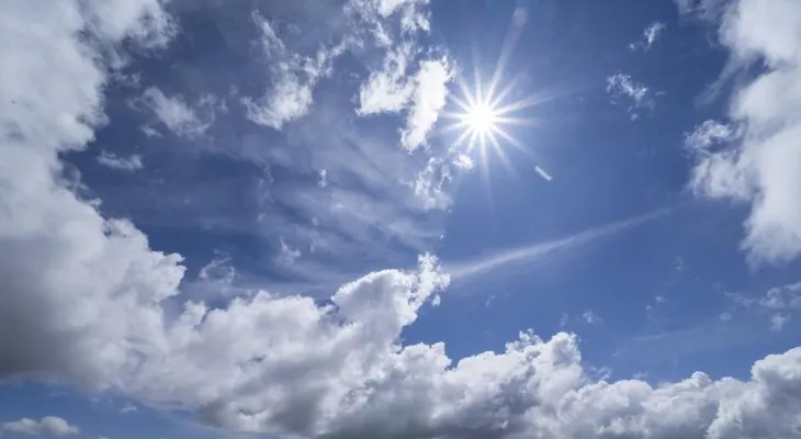 Escasas lluvias por polvo sahariano y aire seco para este viernes