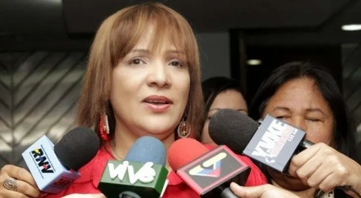 Ministra de Salud se abocará a resolver fallas en la distribución de medicinas