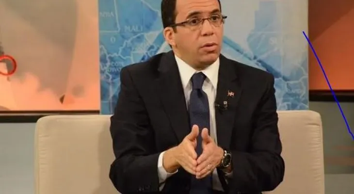 Canciller Navarro dice Gobierno valora defensa de Leonel al país