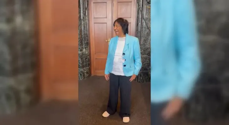 Navi Pillay bromea sobre compartir el Nobel de la Paz con Trump tras recibir el galardón