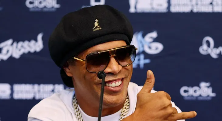 Ronaldinho entra en la puja por el AS Mónaco de básquet
