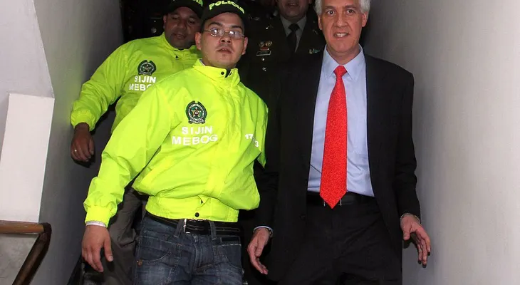 Condenan a 18 años de prisión a exalcalde de Bogotá por corrupción