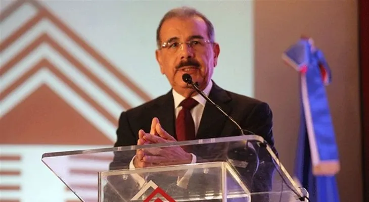 Danilo Medina dice empresarios pagan salario de miseria a sus trabajadores