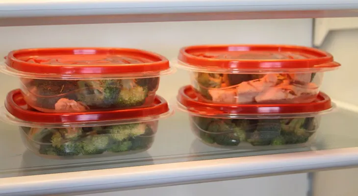 Los seis alimentos que no hay que guardar en un tupper