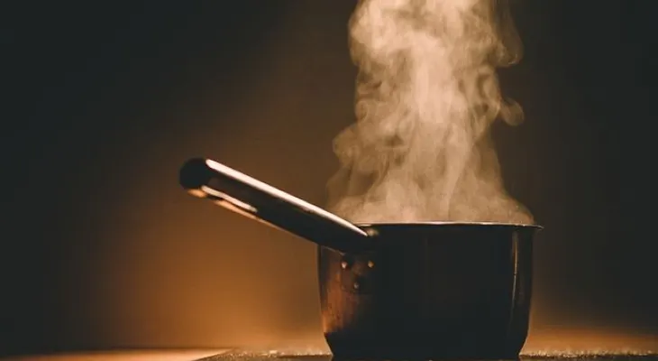 La sinusitis se combate con el vapor de hojas de quinchoncho o el guandú, gandul, frijol de palo