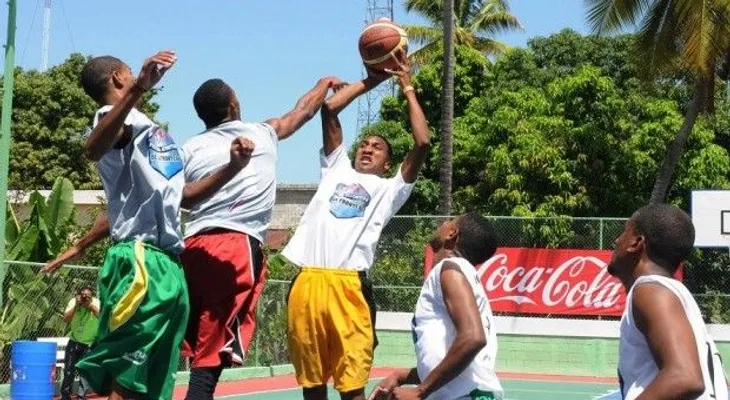 San Juan se impuso en baloncesto en Festival Deportivo de Fronteras "Elías Piña 2015"