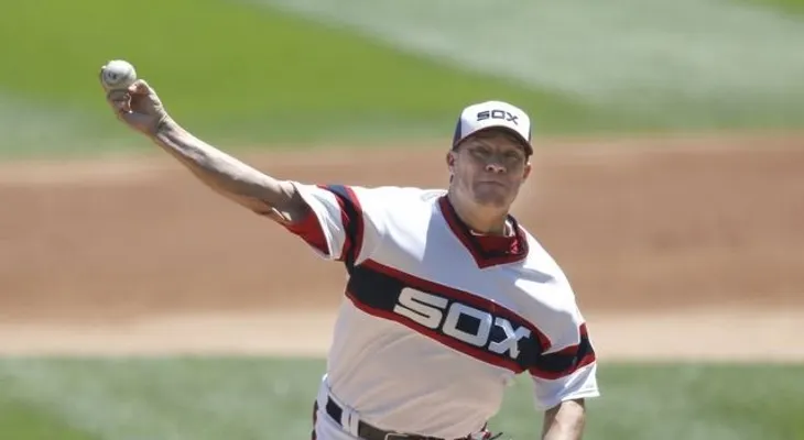 Peavy a Boston en un cambio de tres equipos