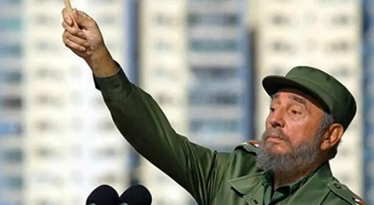 Frases de Fidel: la historia me absolverá; el poder no me interesa; a todos nos llegará nuestro turno; el dolor no se comparte... 