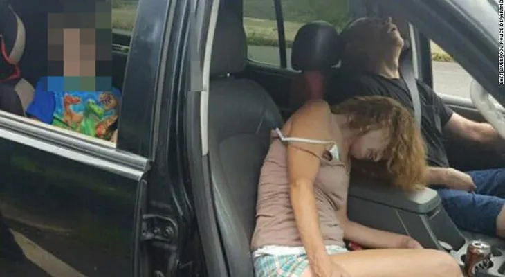 Este es el devastador efecto de la heroína que la policía quiere que veas