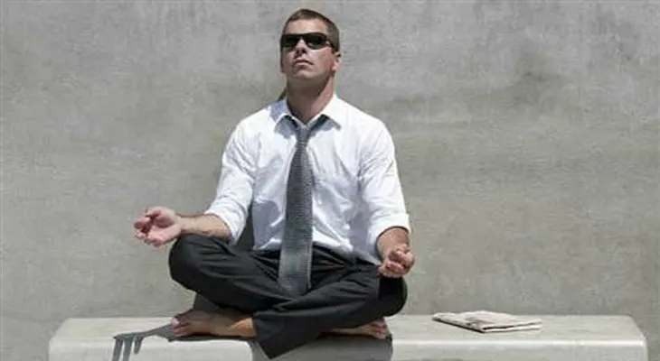 Práctica de yoga o meditación ayuda al control de los computadores con la mente