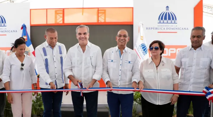 Abinader inaugura obras en el Seibo y HM que impactarán más de 175,000 personas