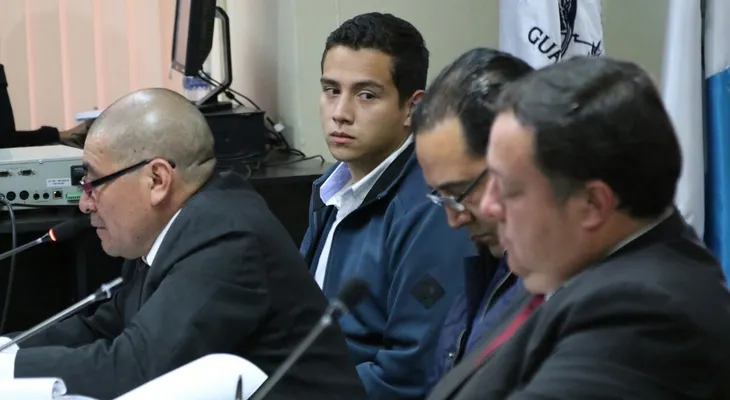Piden que familiares del presidente Jimmy Morales vayan a juicio en Guatemala