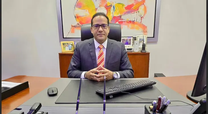 El presidente Abinader y el reloj del tiempo para recomponer su gobierno
