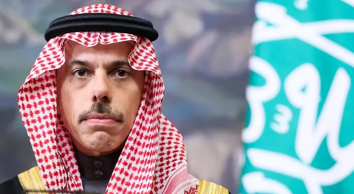 Arabia Saudí declara su seguridad y soberanía "intocables" ante la cumbre de los BRICS