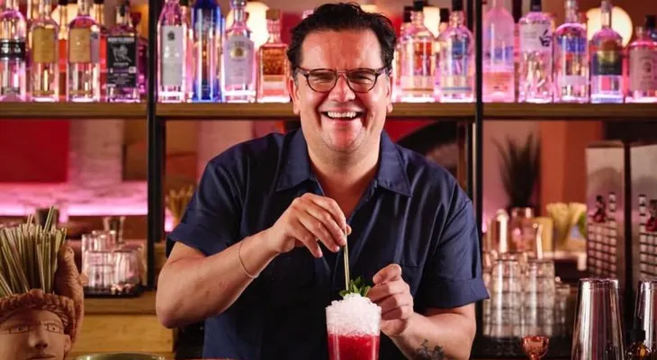 De mesero en Nueva York a referente de la coctelería en Norteamérica: la historia de Ignacio Jiménez
