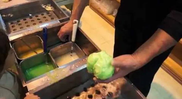 El simplemente sacó un repollo del agua, y cuando lo picaron, no supe que decir? (VIDEO)