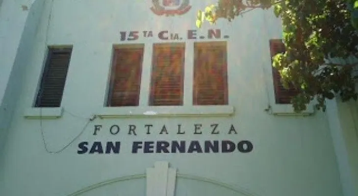 Incautan armas, ron y celulares en cárcel de Montecristi