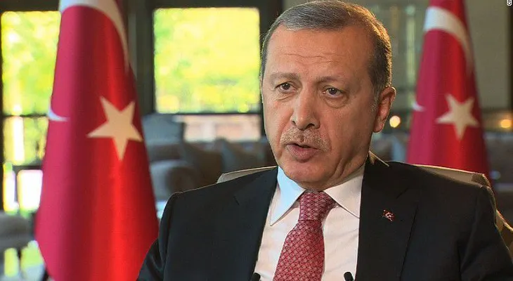 Presidente de Turquía pone a la Alemania de Hitler como ejemplo de sistema presidencial