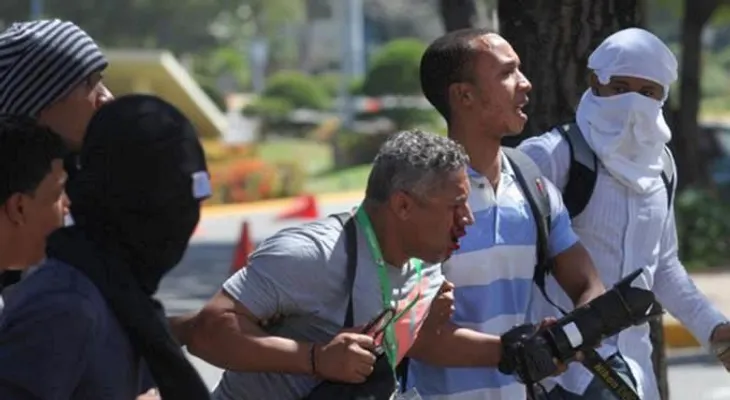 Dan de alta a fotógrafo Danny Polanco