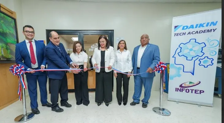INFOTEP y Daikin Latam inauguran aula de refrigeración avanzada.