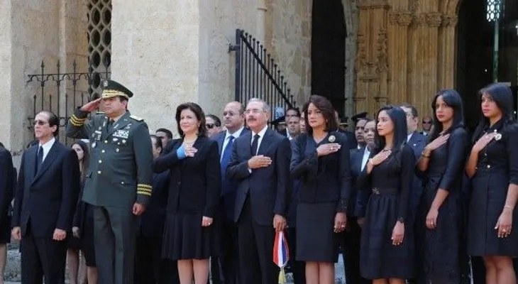 El presidente y la vicepresidenta asisten a Tedeum en la Catedral