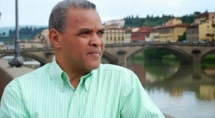 Jimmy Sierra denuncia plagio de su creación "Las Cosas de Charles Don Plin",