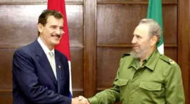 Comes y te vas; la anéctoda entre Vicente Fox con Fidel Castro