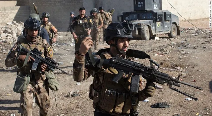 Tropas de élite tocan la puerta de Mosul