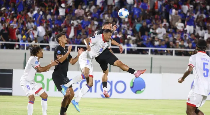 Haití golea 4-1 a República Dominicana y se acerca a cuartos de final de la Liga de Naciones