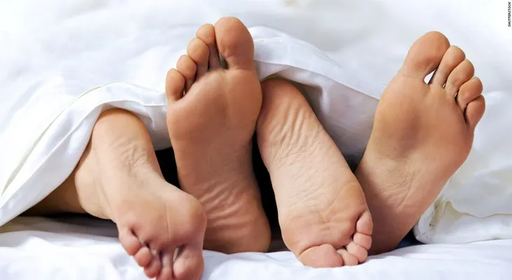 Suspenden estudio de anticonceptivo masculino altamente efectivo por efectos secundarios
