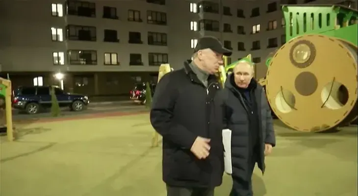 EEUU ve el viaje de Putin a Mariúpol como un intento de animar a su población