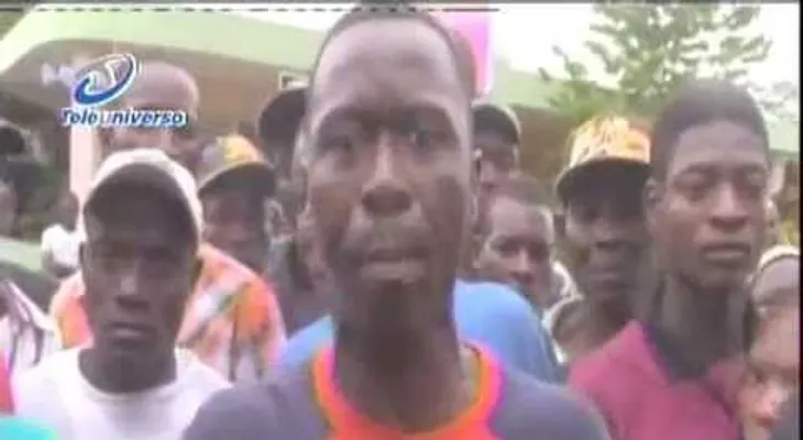 Haitianos se alborotan en Dajabón (Video)